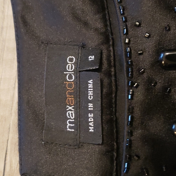 MAX AND CLEO BLACK SATIN SHIFT DRESS WITH BEADED NECKLINE SZ 12 - Picture 4 of 15